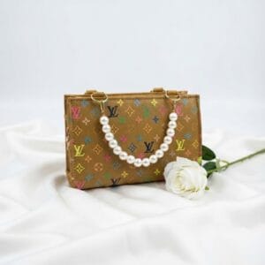 Hand bag